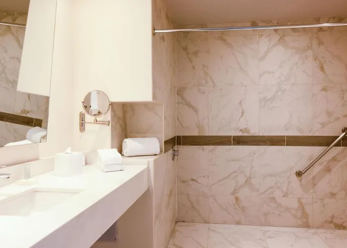 Courtyard By Marriott Vallejo Hotel 4*