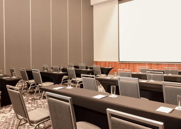 Courtyard By Marriott Vallejo Hotel 4*